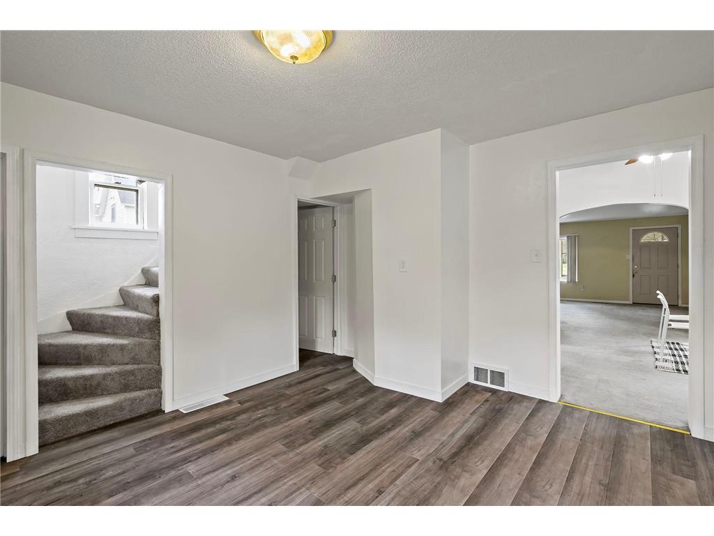 918 Edgerton Street Saint Paul MN 55130 7091246 image12