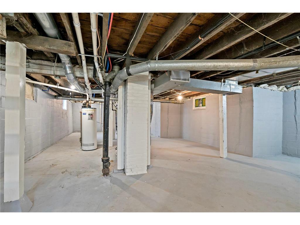 918 Edgerton Street Saint Paul MN 55130 7091246 image17