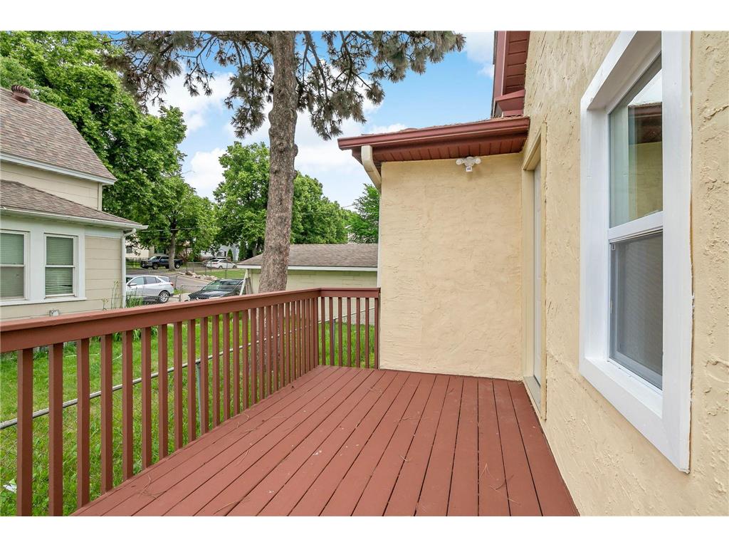 918 Edgerton Street Saint Paul MN 55130 7091246 image4