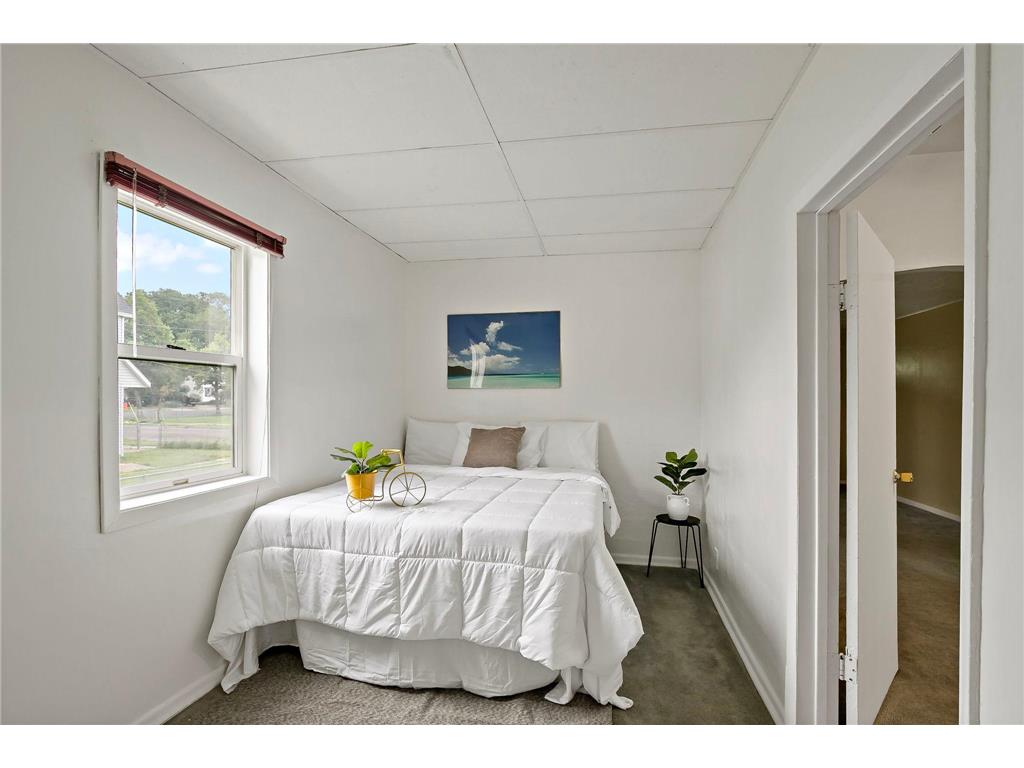 918 Edgerton Street Saint Paul MN 55130 7091246 image9