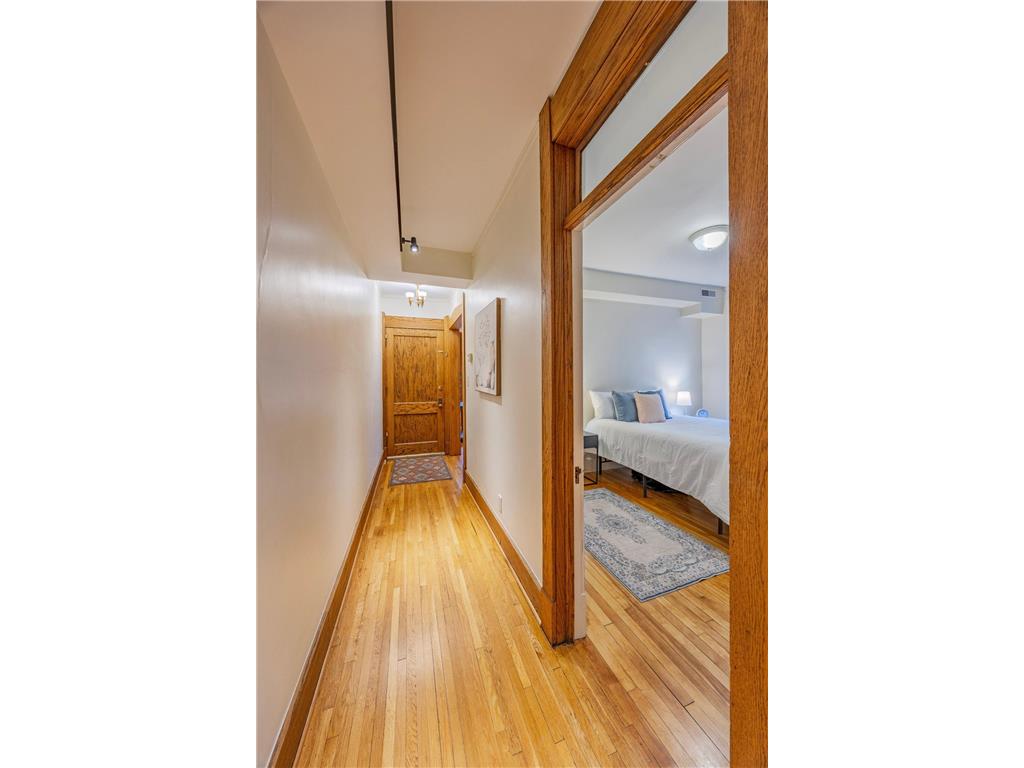 918 Goodrich Avenue #A Saint Paul MN 55105 7027678 image14