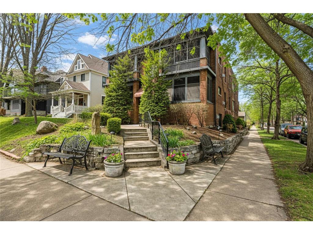 918 Goodrich Avenue #A Saint Paul MN 55105 7027678 image2