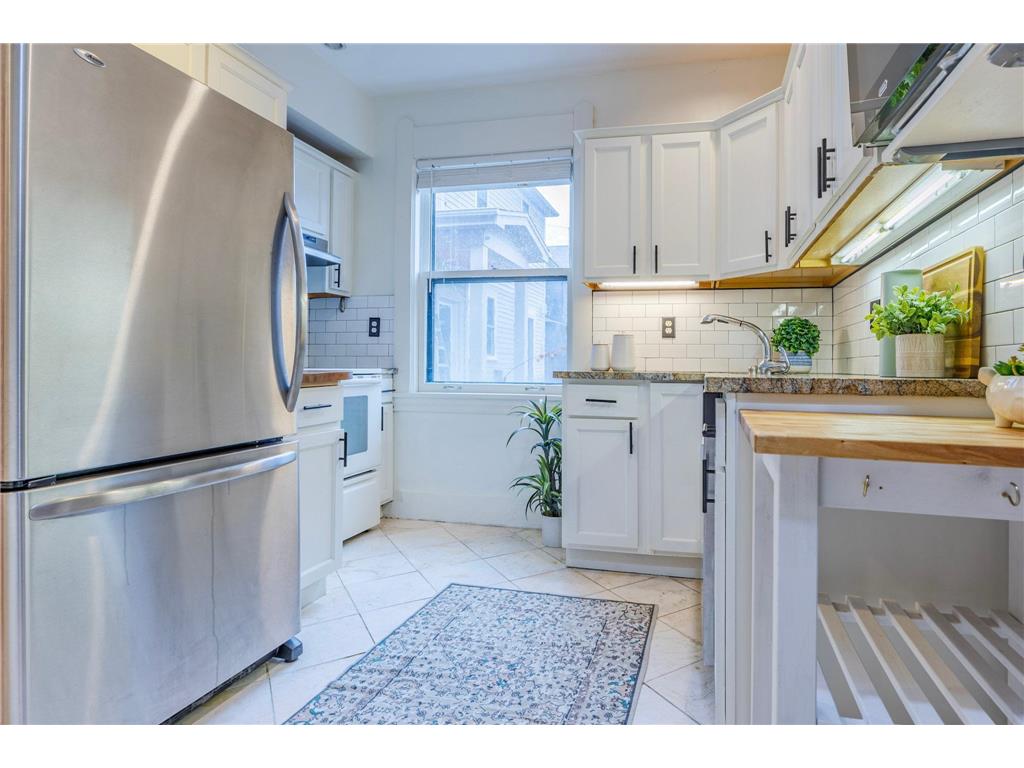 918 Goodrich Avenue #A Saint Paul MN 55105 7027678 image35