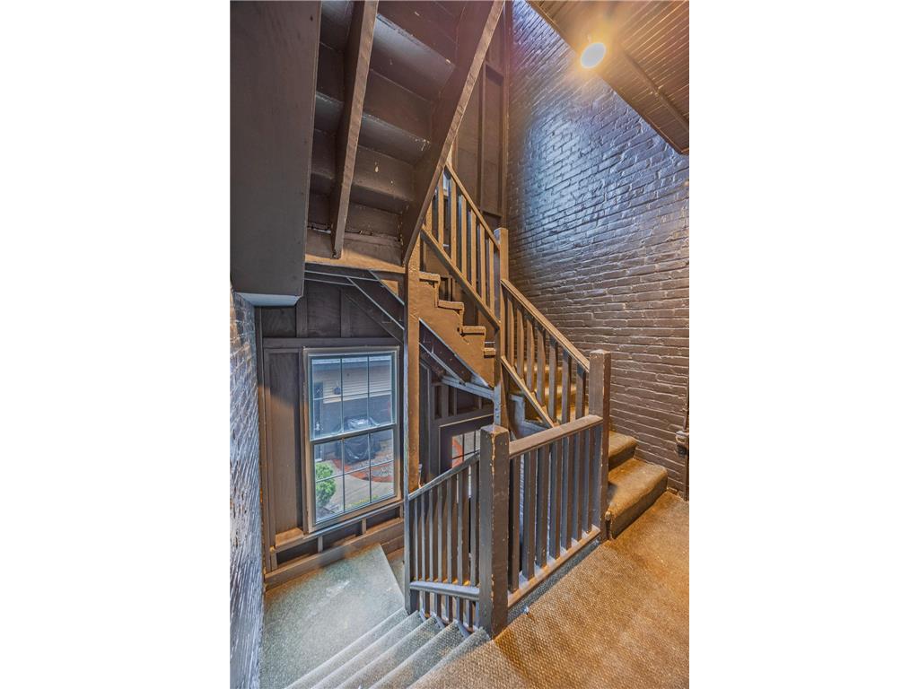 918 Goodrich Avenue #A Saint Paul MN 55105 7027678 image42