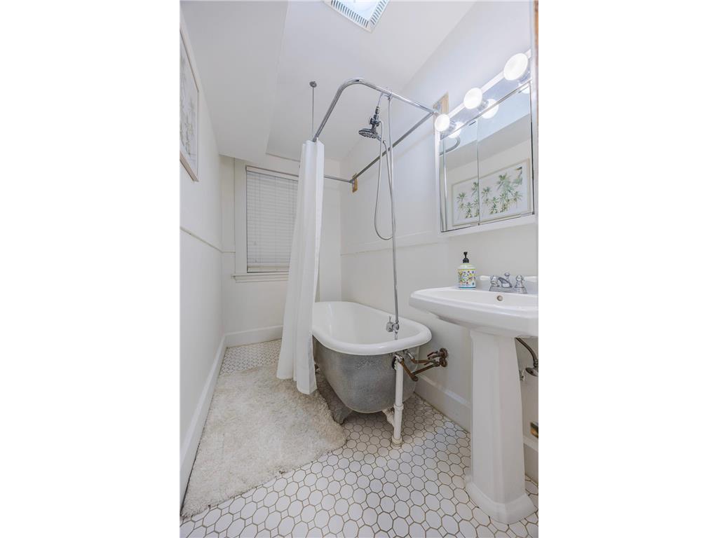 918 Goodrich Avenue #C Saint Paul MN 55105 7101726 image15
