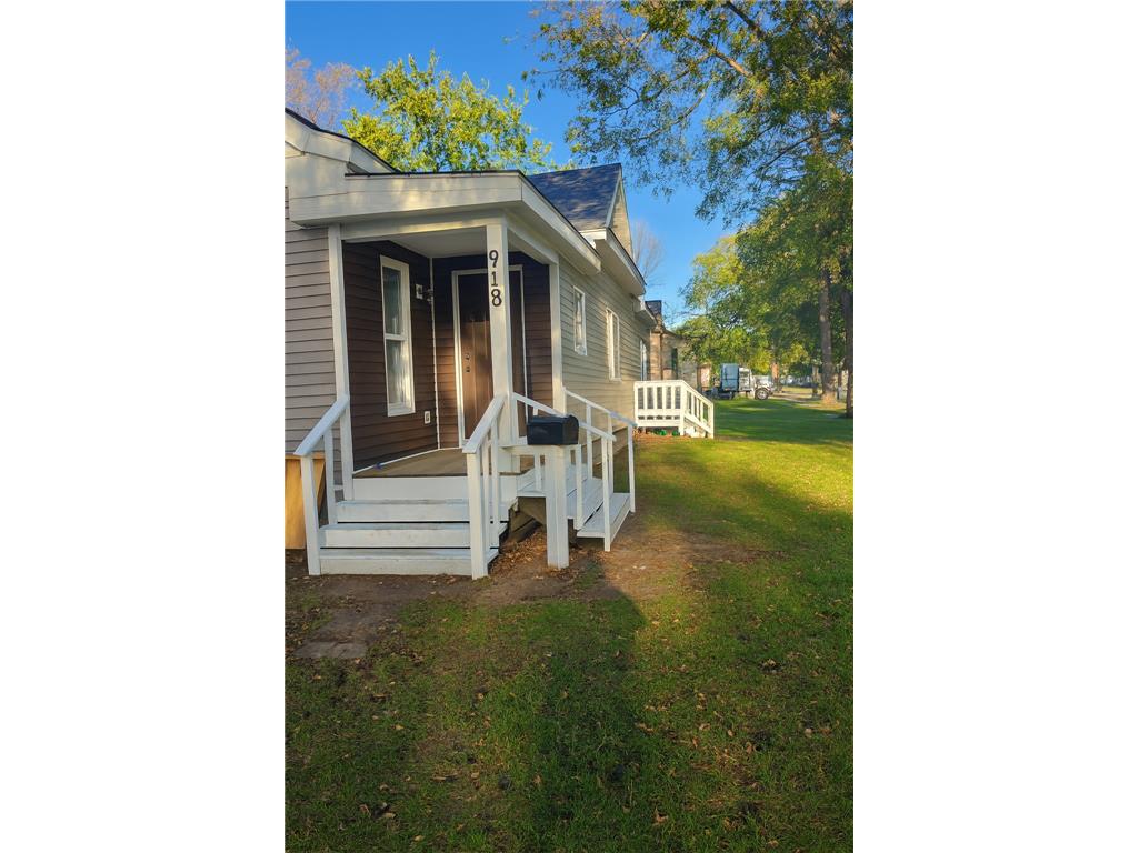 918 Gorton Avenue NW Willmar MN 56201 6791353 image1