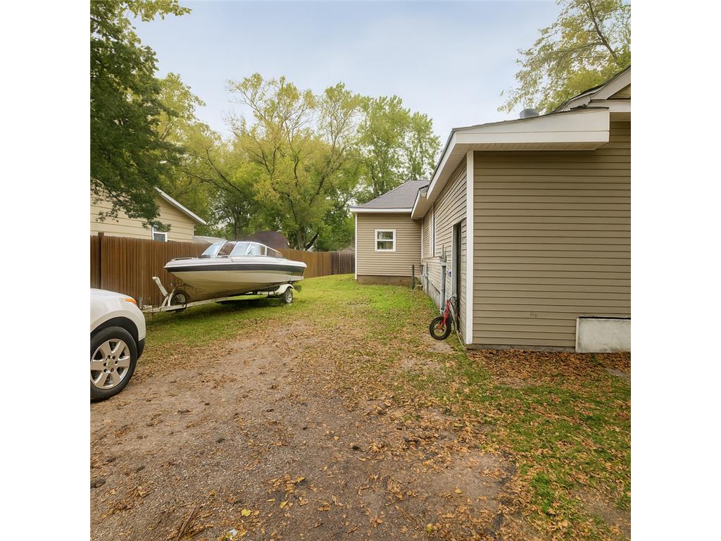 918 Gorton Avenue NW Willmar MN 56201 6791353 image13