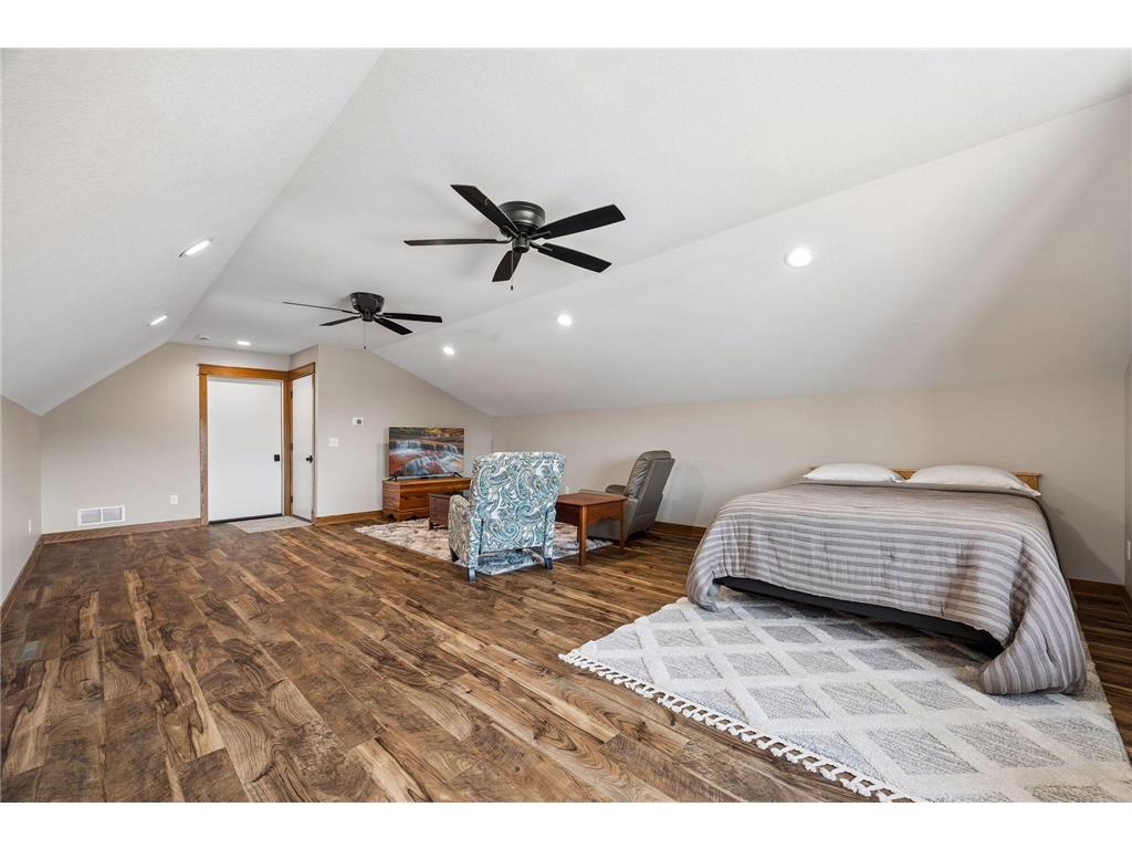 918 Hidden Meadow Lane Lake City MN 55041 7040387 image75