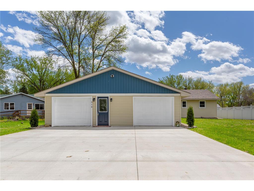 918 Marian Street Waterville MN 56096 - Tetonka 7039632 image3