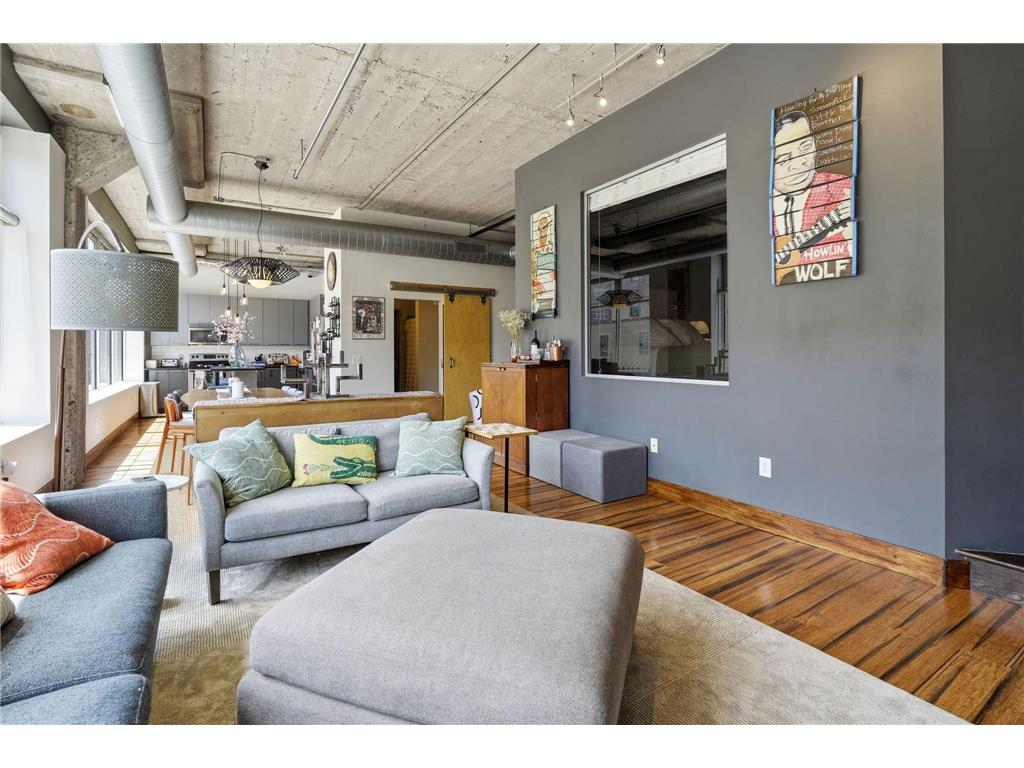 918 N 3rd Street #201 Minneapolis MN 55401 7078483 image10