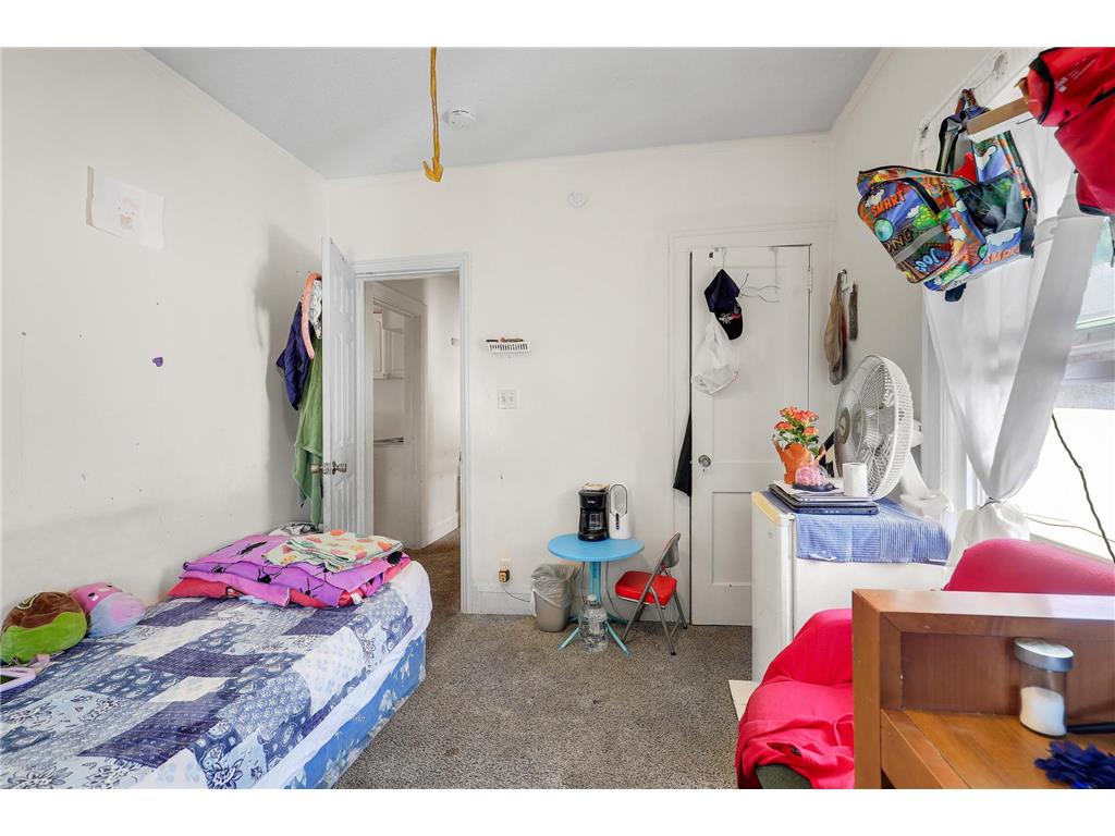 918 Queen Avenue N Minneapolis MN 55411 7013334 image20