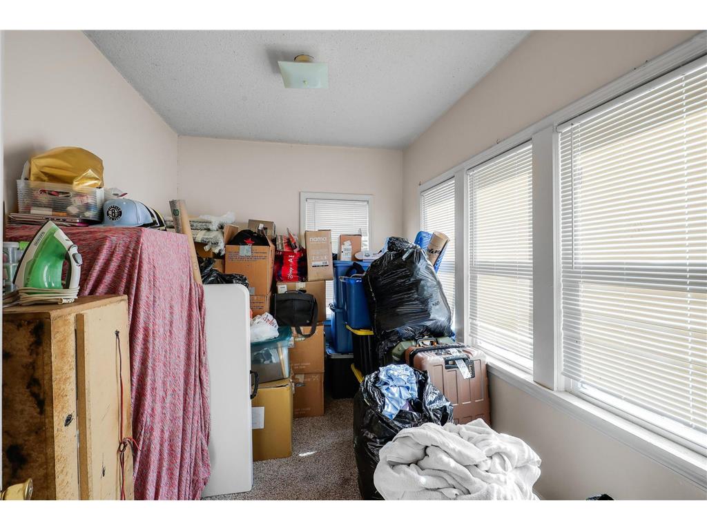 918 Queen Avenue N Minneapolis MN 55411 7013334 image26