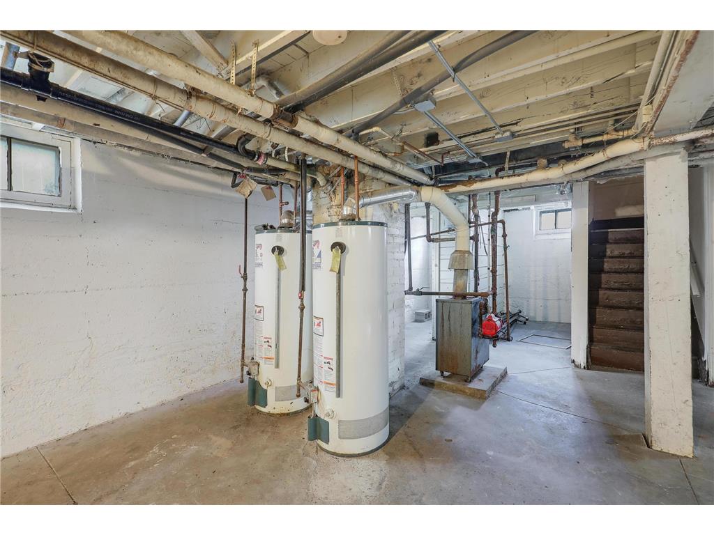 918 Queen Avenue N Minneapolis MN 55411 7013334 image42