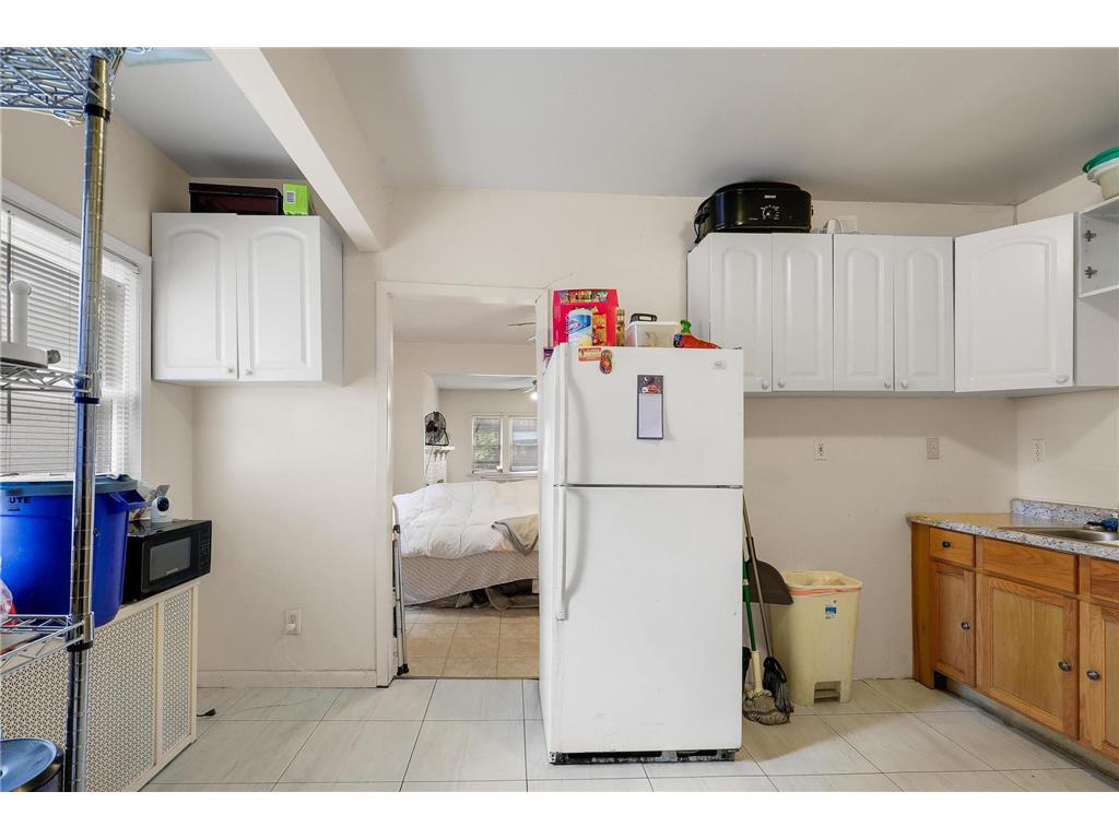 918 Queen Avenue N Minneapolis MN 55411 7013334 image5