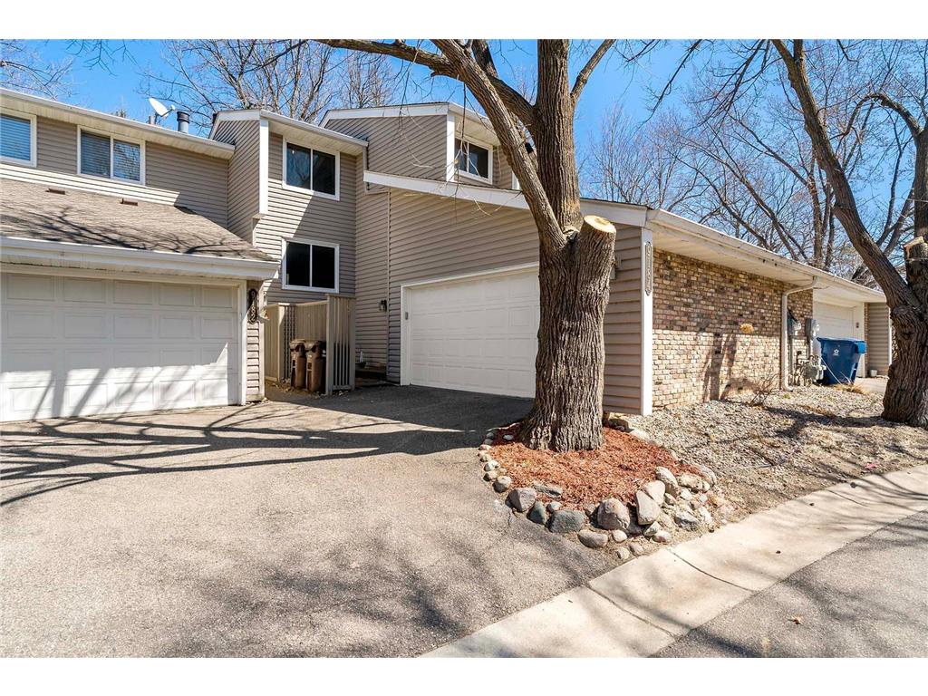 9184 Neill Lake Road Eden Prairie MN 55347 6677476 image1