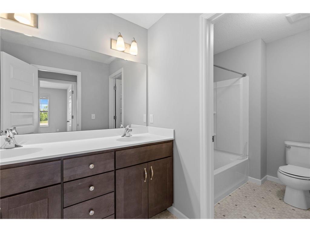 9188 Maas Circle Minnetrista MN 55375 7069045 image25