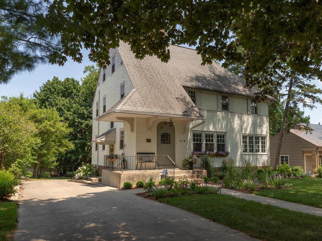 919 8th Street SW, Rochester, MN, 55902 MLS 6071436 Edina Realty