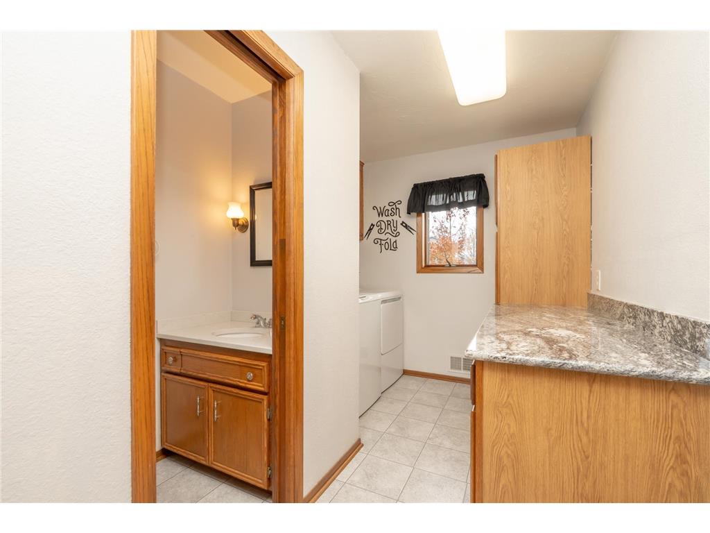 919 Church Street W Belle Plaine MN 56011 6819235 image23