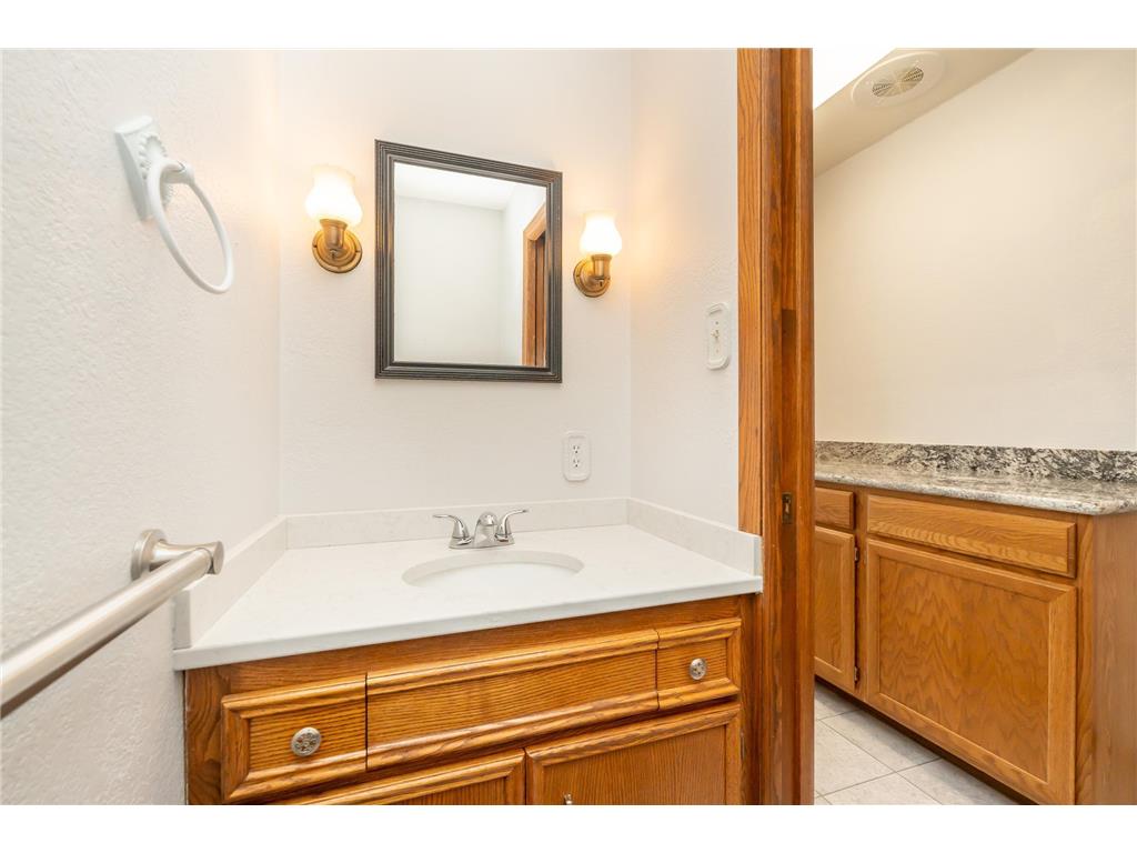 919 Church Street W Belle Plaine MN 56011 6819235 image24