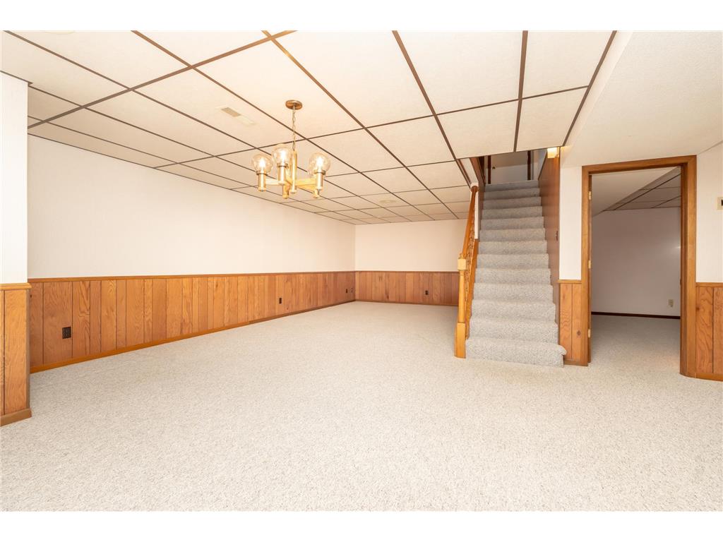 919 Church Street W Belle Plaine MN 56011 6819235 image25