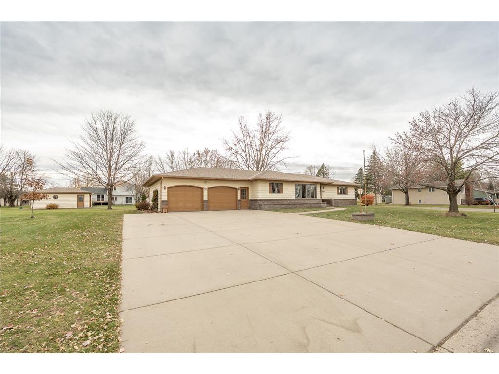 919 Church Street W Belle Plaine MN 56011 6819235 image34