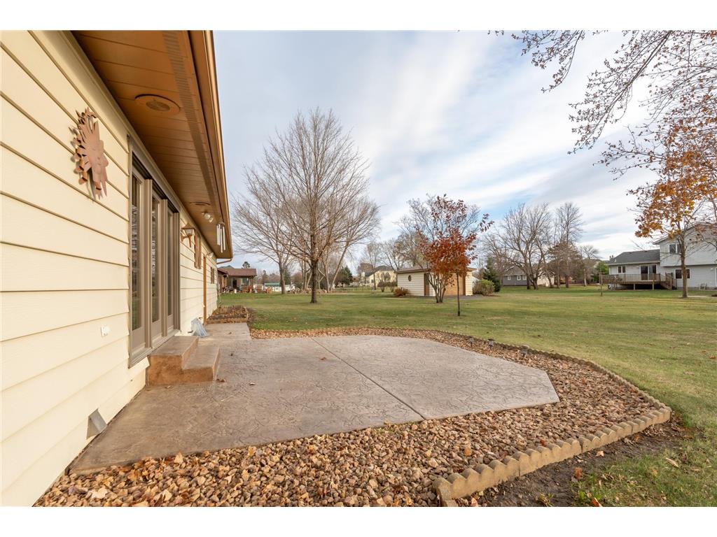 919 Church Street W Belle Plaine MN 56011 6819235 image39