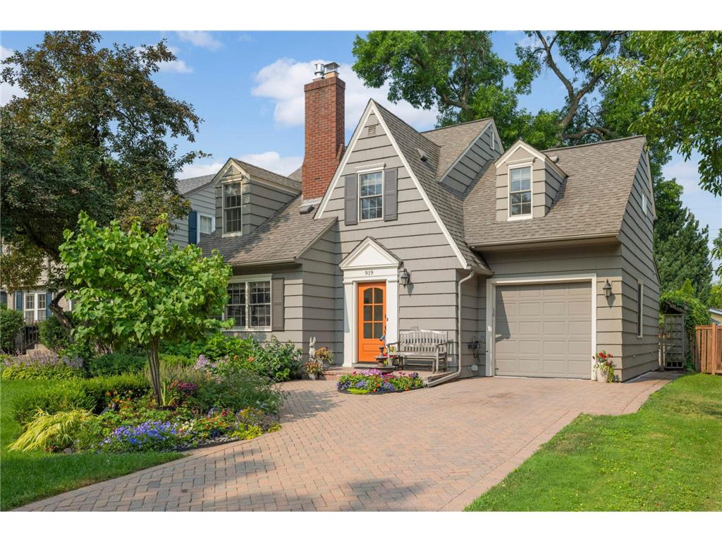 919 Delaware Avenue Mendota Heights MN 55118 6402454 image1