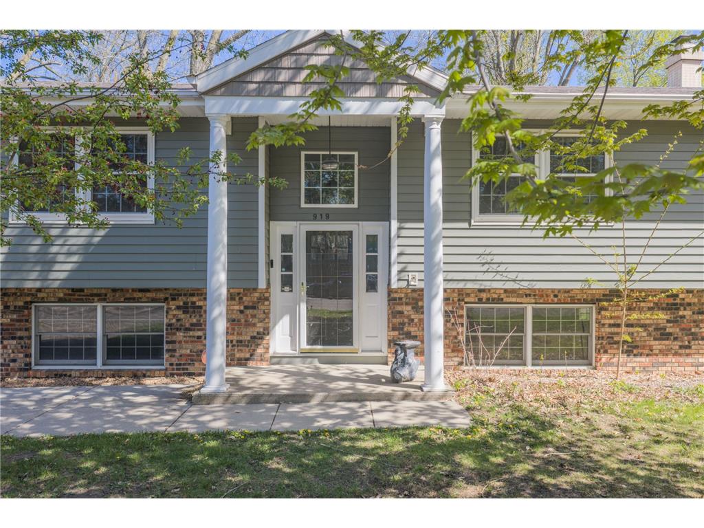 919 Forest Drive Saint Cloud MN 56303 7057043 image3