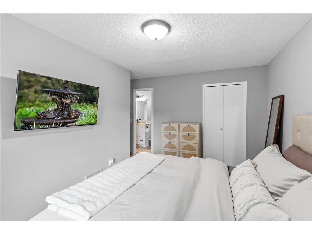 919 Greenhaven Drive Vadnais Heights MN 55127 7083506 image18