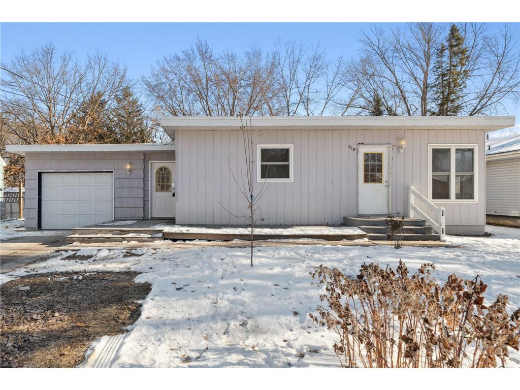 919 S Shore Drive Forest Lake MN 55025 6647012 image1