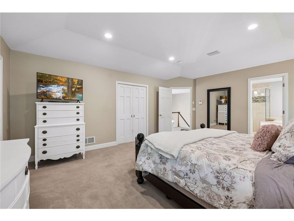 9190 Victoria Drive Eden Prairie MN 55347 7082350 image29