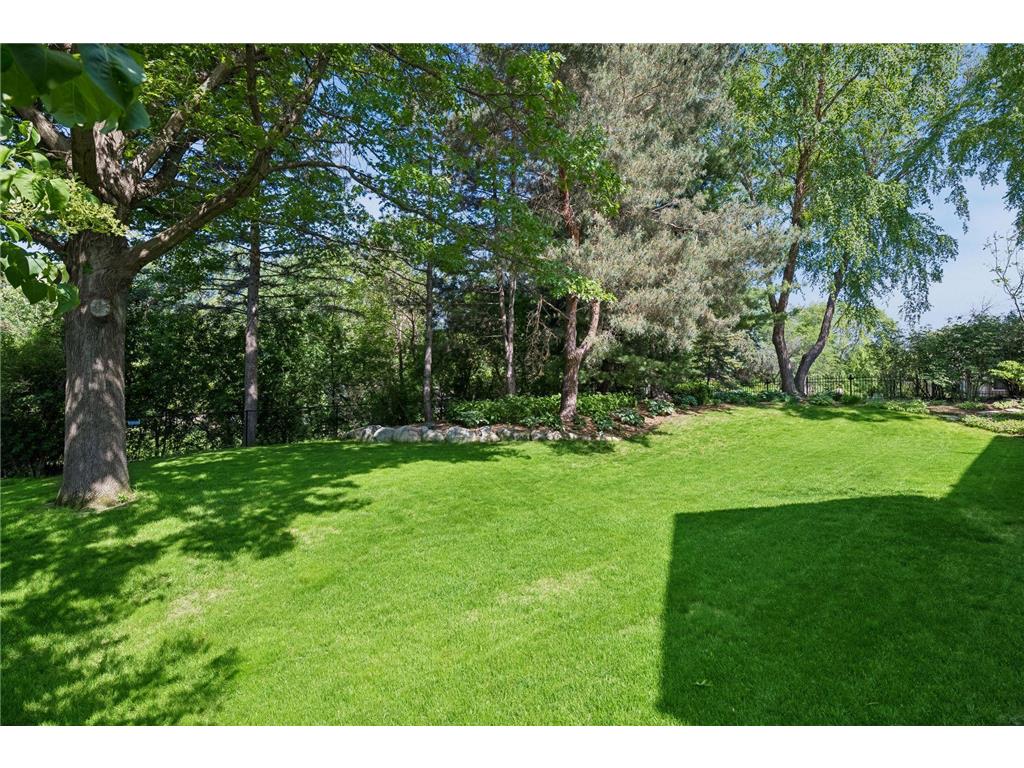 9190 Victoria Drive Eden Prairie MN 55347 7082350 image51
