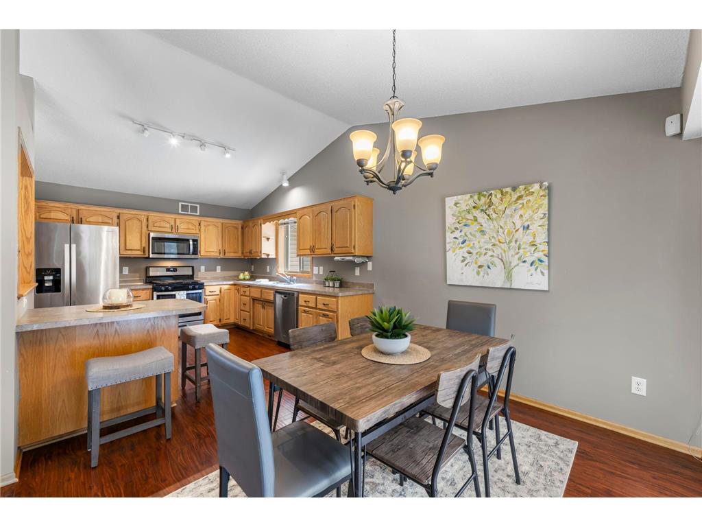 9197 Alamo Street NE Blaine MN 55449 7008447 image12