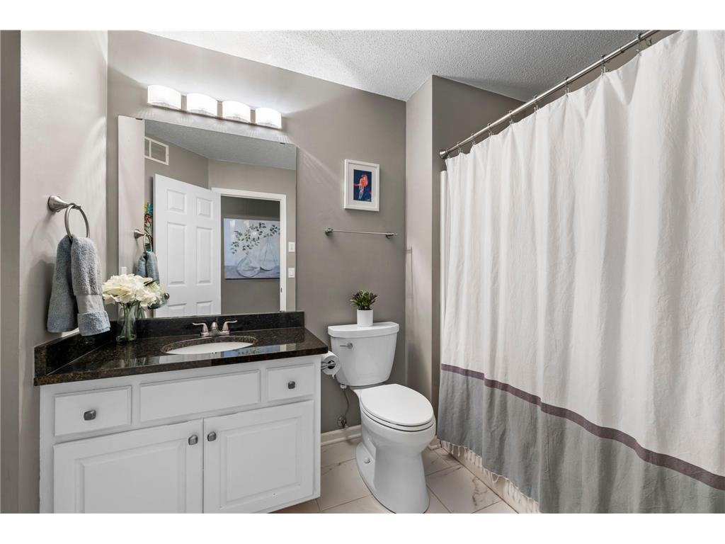 9197 Alamo Street NE Blaine MN 55449 7008447 image29