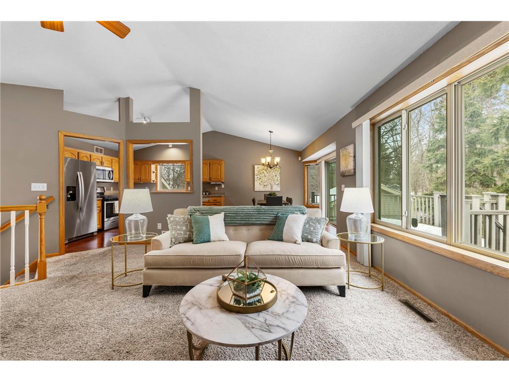 9197 Alamo Street NE Blaine MN 55449 7008447 image3