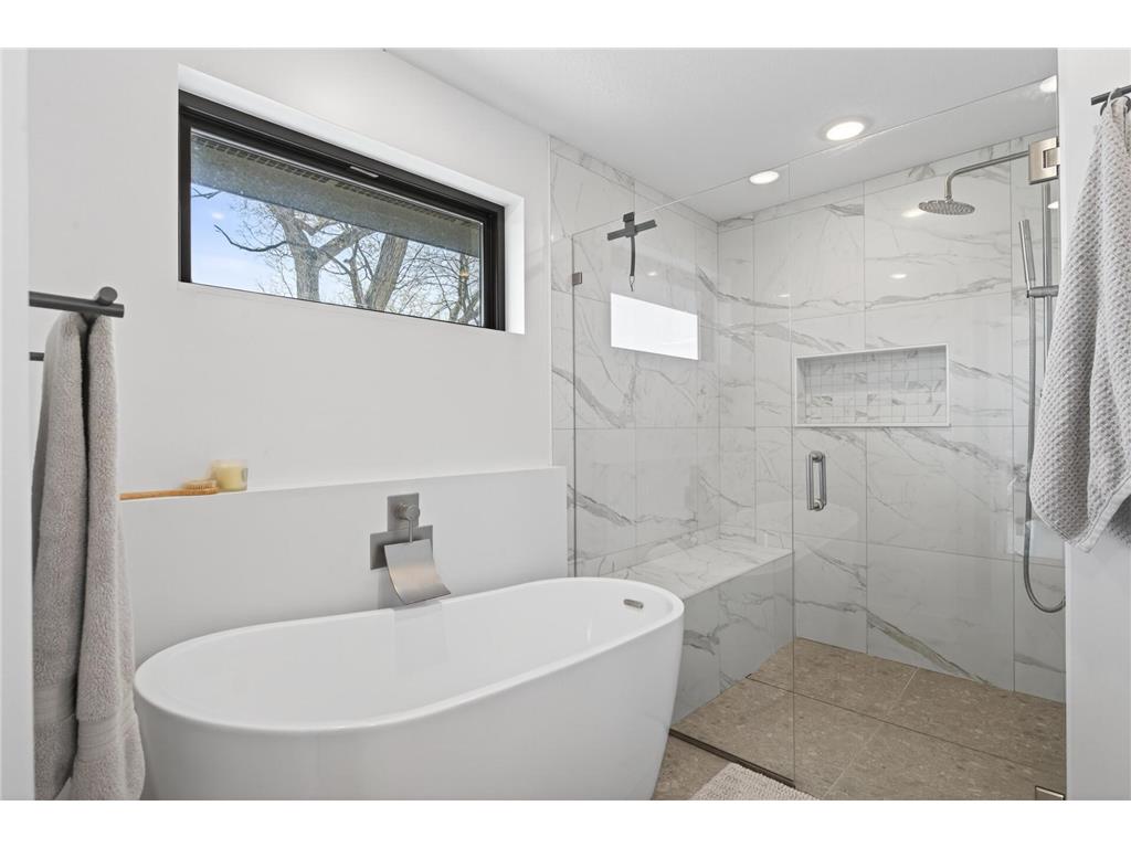 92 Birch Street Mahtomedi MN 55115 7056877 image27