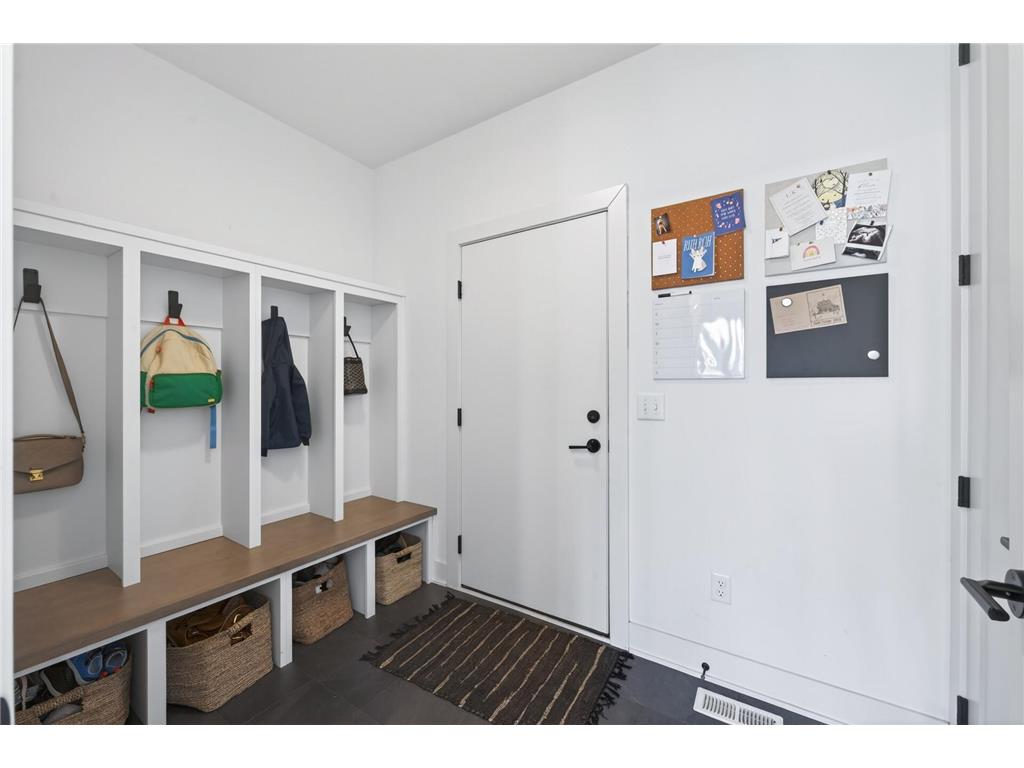 92 Birch Street Mahtomedi MN 55115 7056877 image42