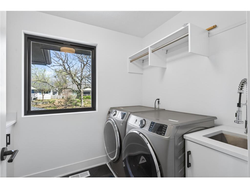 92 Birch Street Mahtomedi MN 55115 7056877 image43