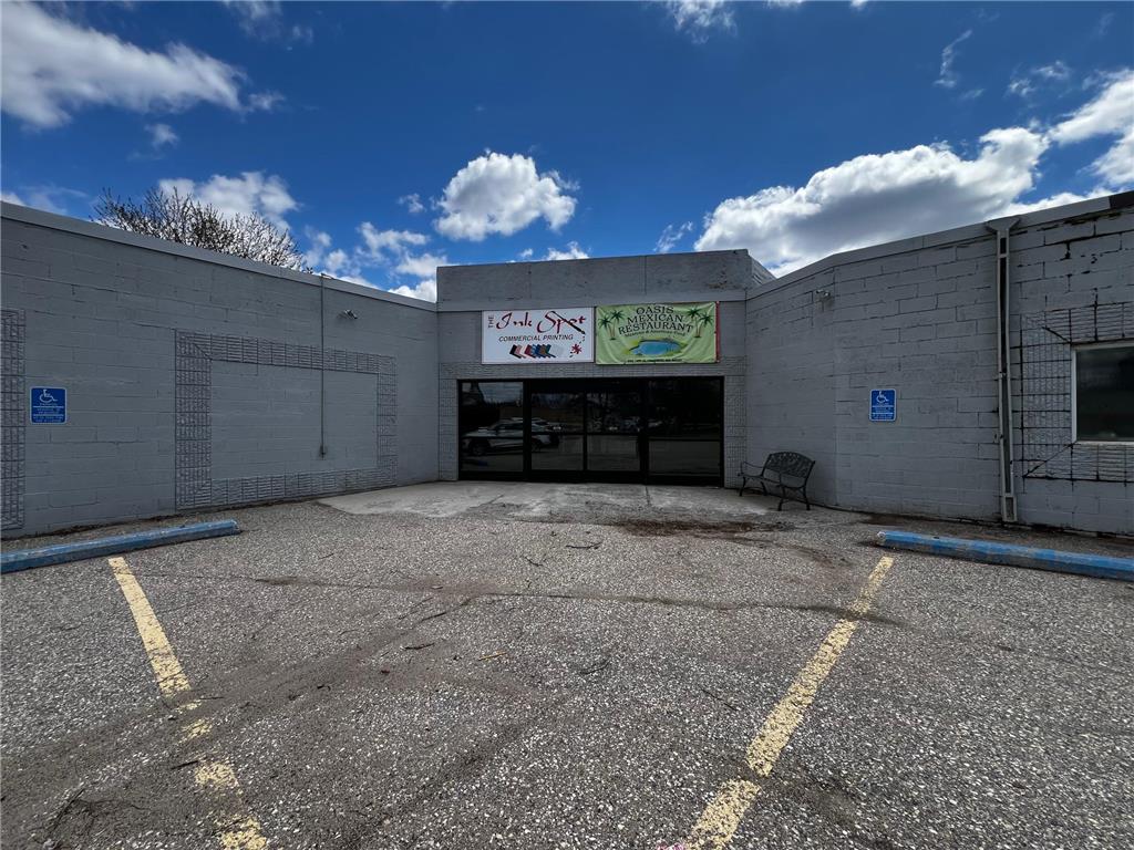 920 10th St. Ste. 7 Clarkfield MN 56223 7070229 image24