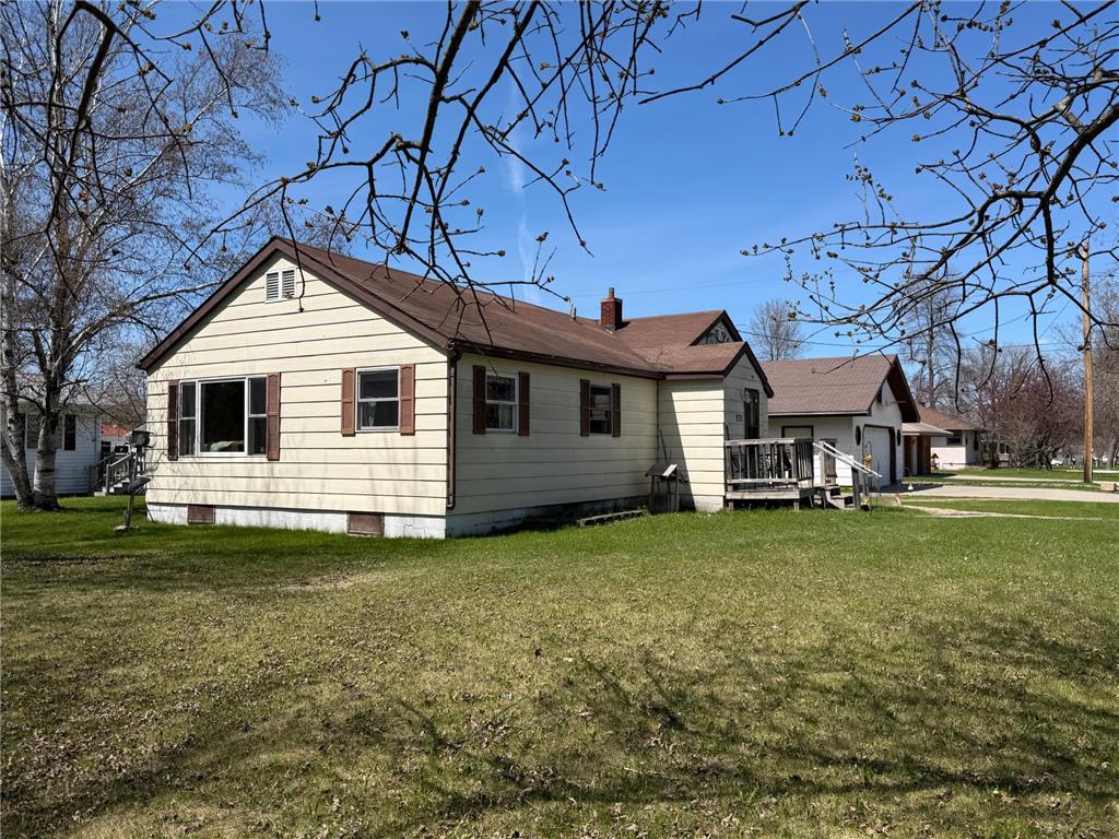 920 13th Avenue International Falls MN 56649 7079004 image3