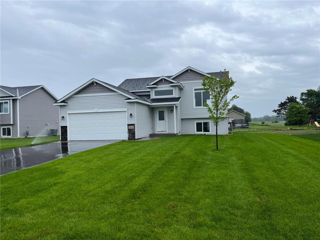 920 2 1/2 Avenue SW Rice MN 56367 7060019 image1