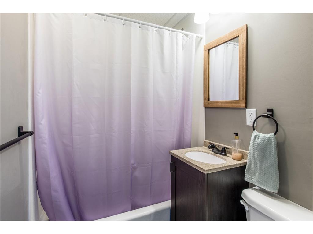 920 5th Avenue E Alexandria MN 56308 7067132 image18