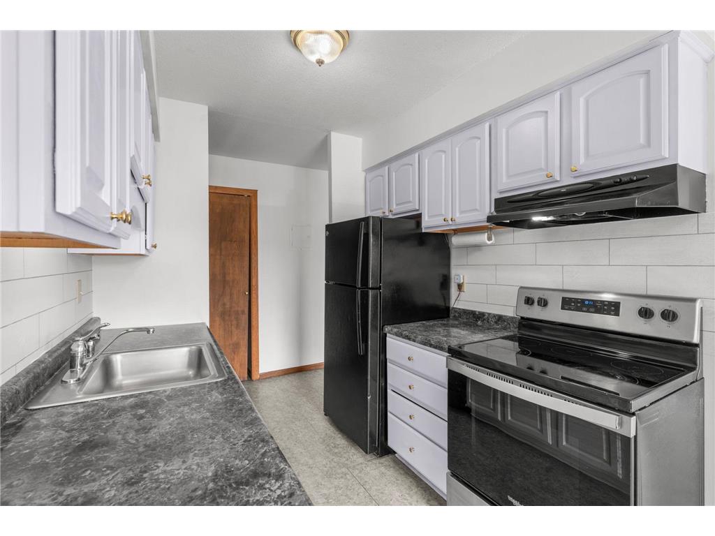 920 6th Street S #5 Hopkins MN 55343 7091094 image12