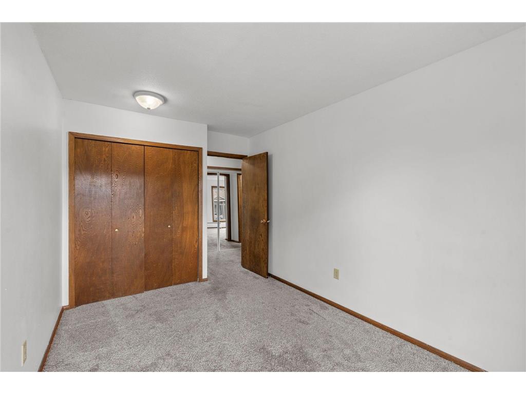 920 6th Street S #5 Hopkins MN 55343 7091094 image16