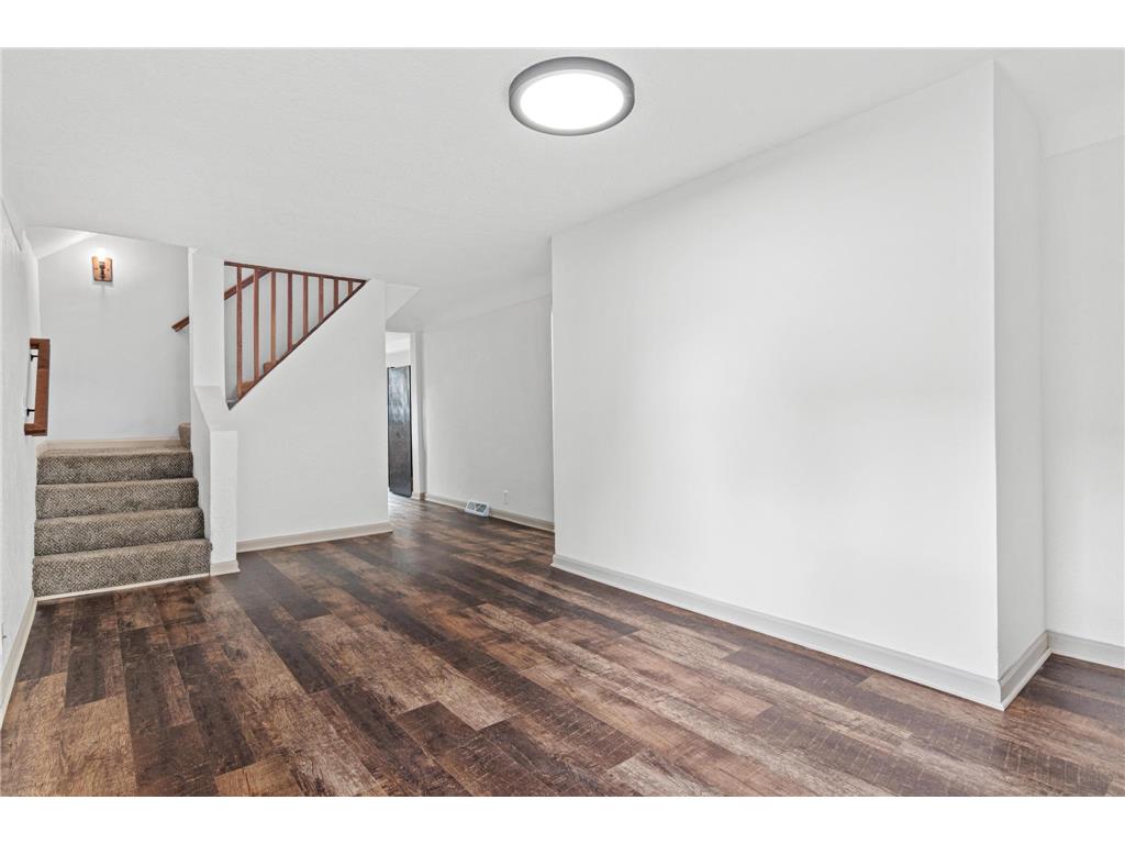 920 8th Avenue S South Saint Paul MN 55075 7110113 image3