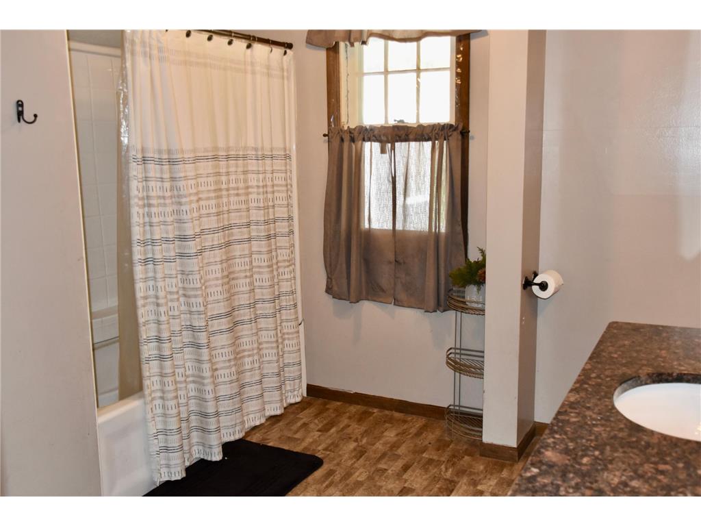 920 8th Street Sibley IA 51249 7079529 image15