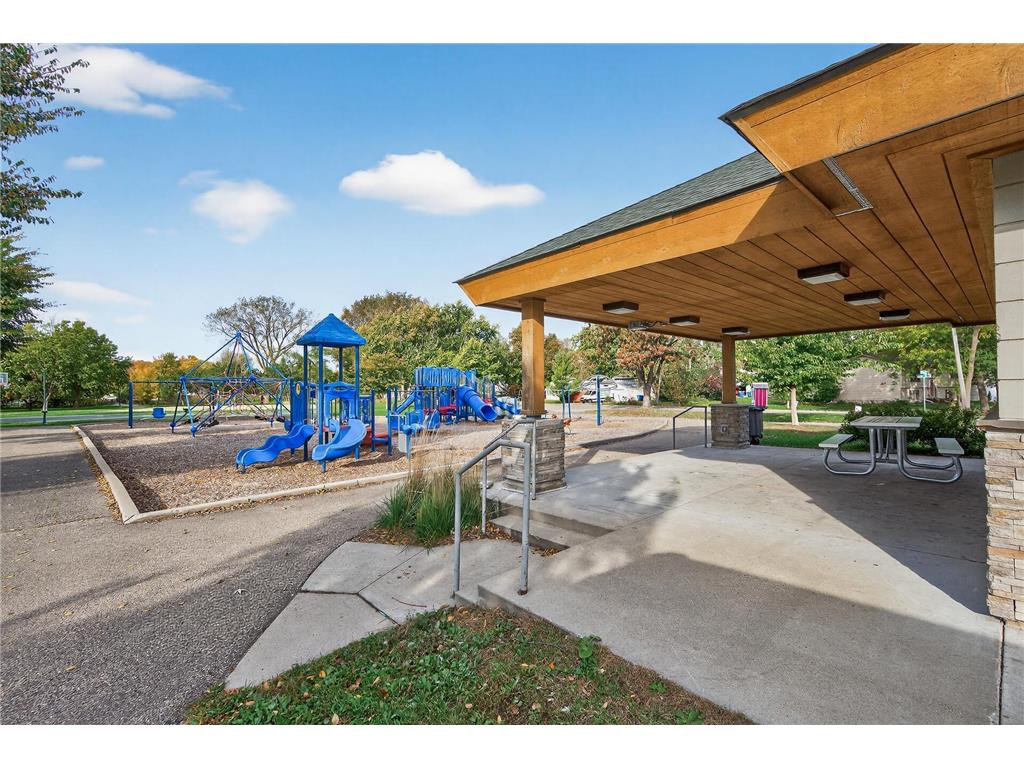 920 9th Avenue S #5 Hopkins MN 55343 7002643 image17