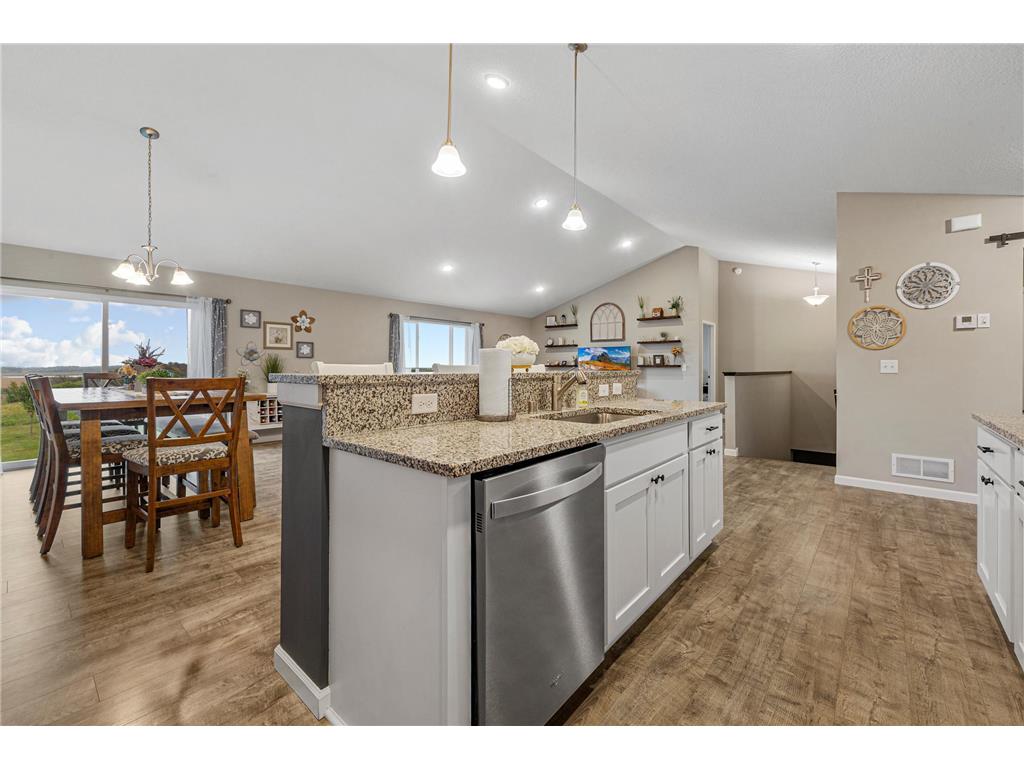 920 Amelia Court NE Montgomery MN 56069 6805688 image1