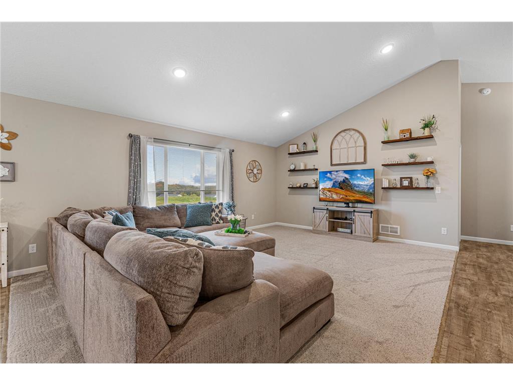 920 Amelia Court NE Montgomery MN 56069 6805688 image33