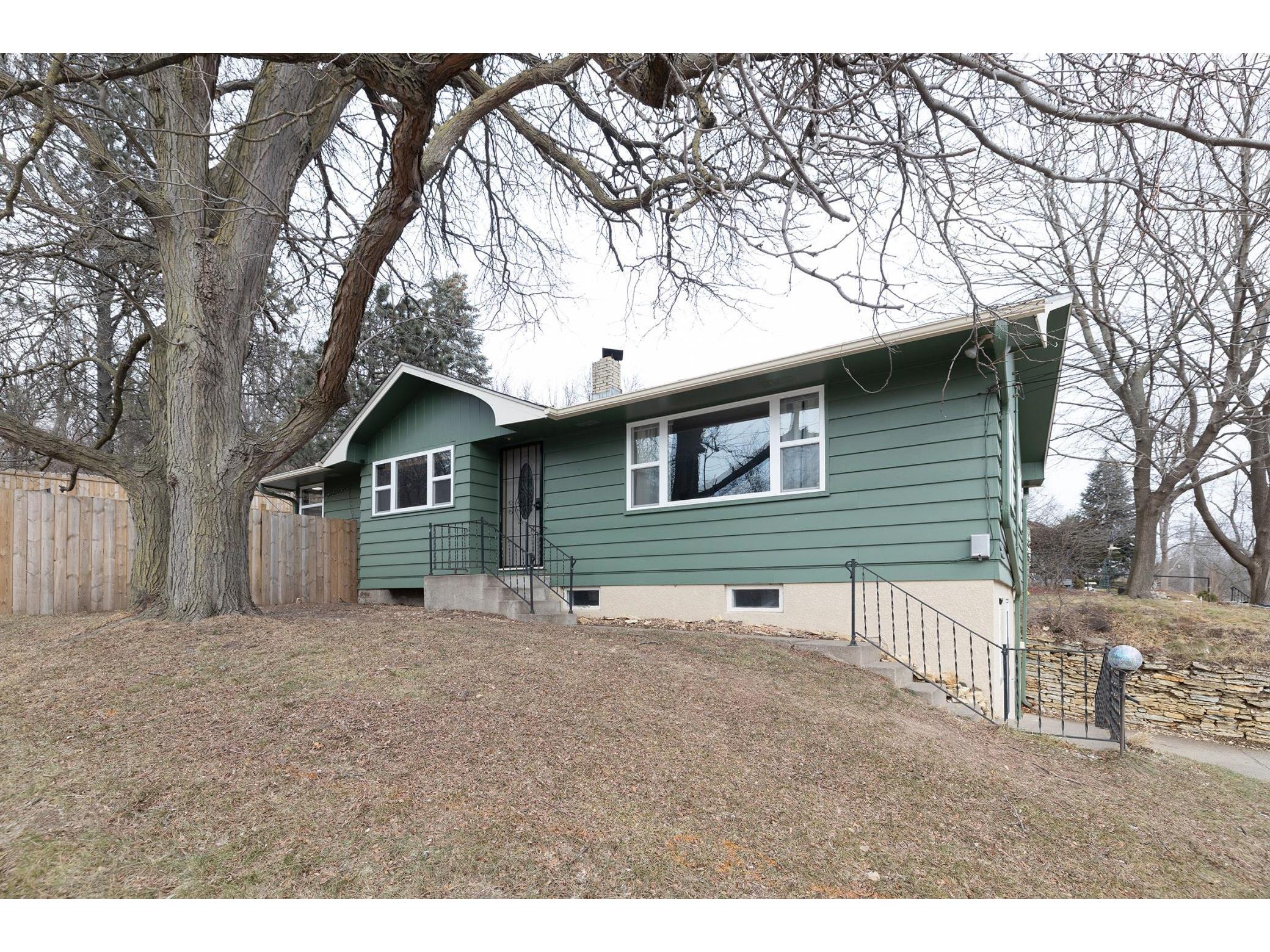 920 Hawthorn Street Red Wing MN 55066 6134882 image1